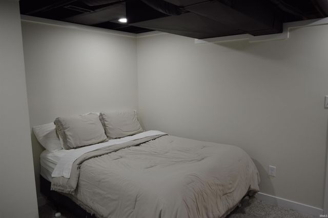 6016 Feltman Drive, Evansville, IN 47711