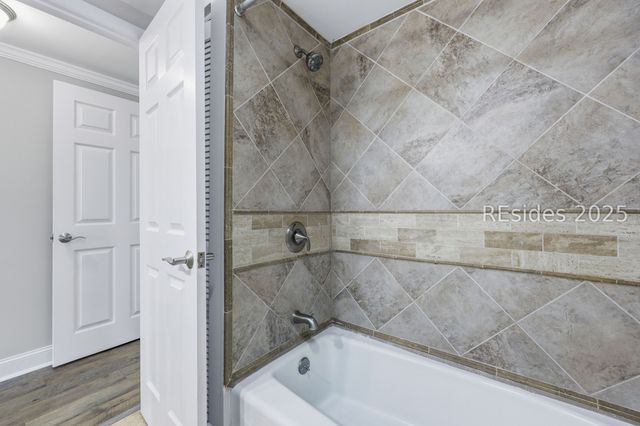 21 S Forest Beach Dr Apt 231, Hilton Head Island, SC 29928