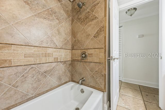 21 S Forest Beach Dr Apt 231, Hilton Head Island, SC 29928