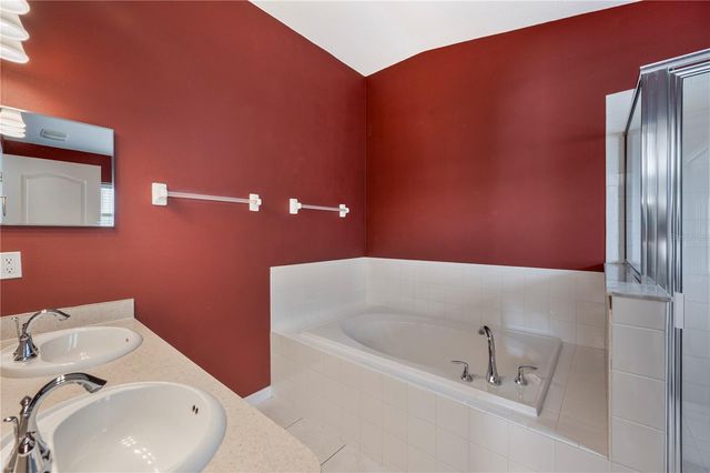 7256 TWIN CEDAR LANE, Lakeland, FL 33810