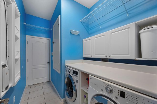 7256 TWIN CEDAR LANE, Lakeland, FL 33810