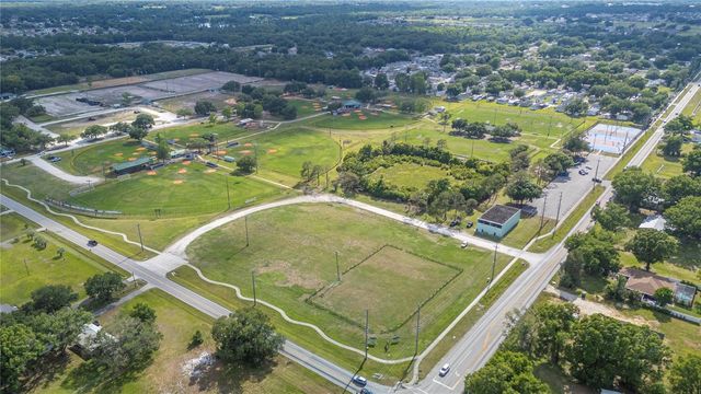 7256 TWIN CEDAR LANE, Lakeland, FL 33810