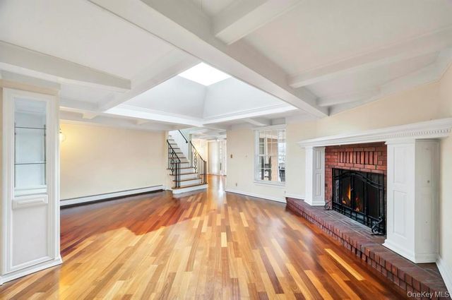 136 Harrison Avenue, Bethpage, NY 11714