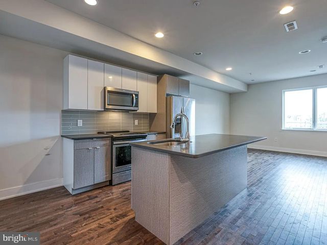 1314-00 N FRONT ST, Philadelphia, PA 19122
