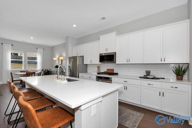 8107 Goose Ridge Drive, Owens Cross Roads, AL 35763