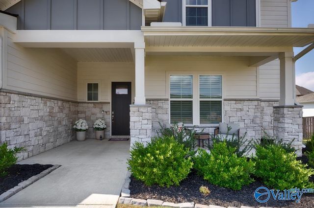 8107 Goose Ridge Drive, Owens Cross Roads, AL 35763