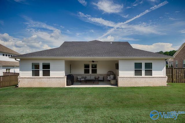 8107 Goose Ridge Drive, Owens Cross Roads, AL 35763