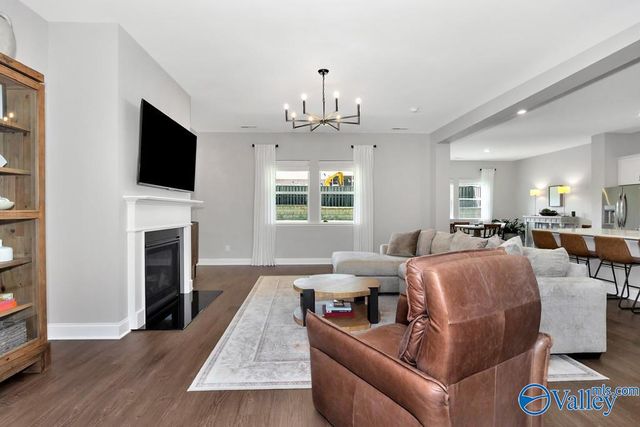 8107 Goose Ridge Drive, Owens Cross Roads, AL 35763
