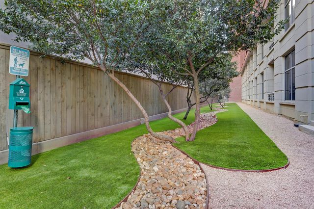 1901 Post Oak Boulevard 1206, Houston, TX 77056