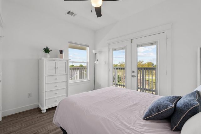 118 22nd Street, San Leon, TX 77539