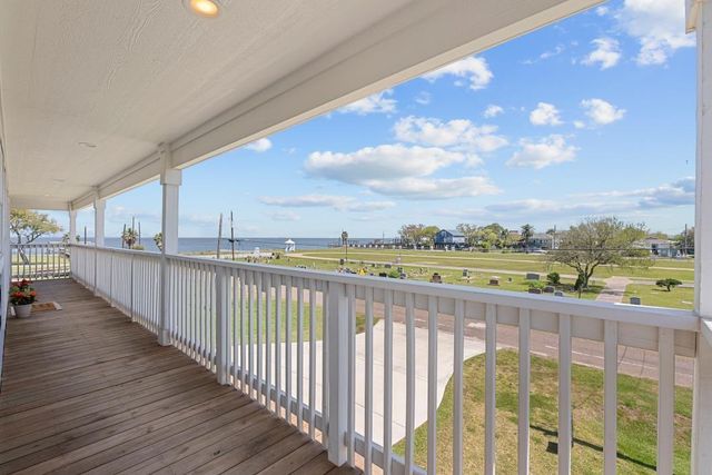 118 22nd Street, San Leon, TX 77539