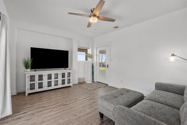 118 22nd Street, San Leon, TX 77539