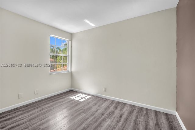 3698 San Simeon Cir, Weston, FL 33331