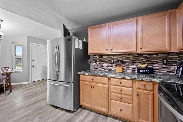 1921 CEIL STREET, Little Chute, WI 54140