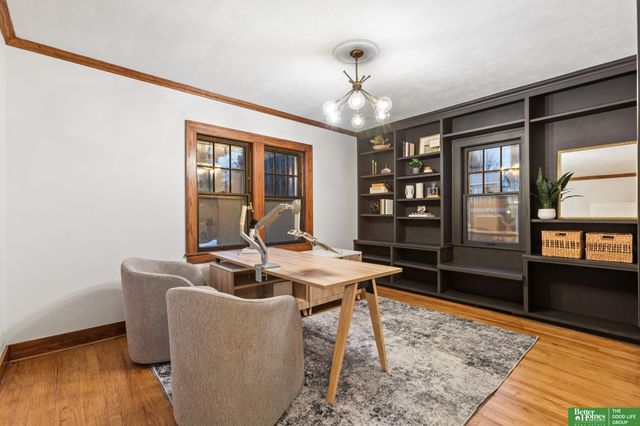 4250 William Street, Omaha, NE 68105