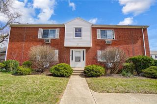 2334 Davue Circle, Dayton, OH 45406