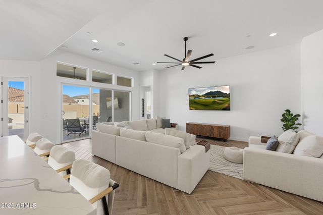 19978 W LUKE Avenue, Litchfield Park, AZ 85340