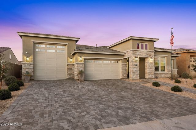 19978 W LUKE Avenue, Litchfield Park, AZ 85340