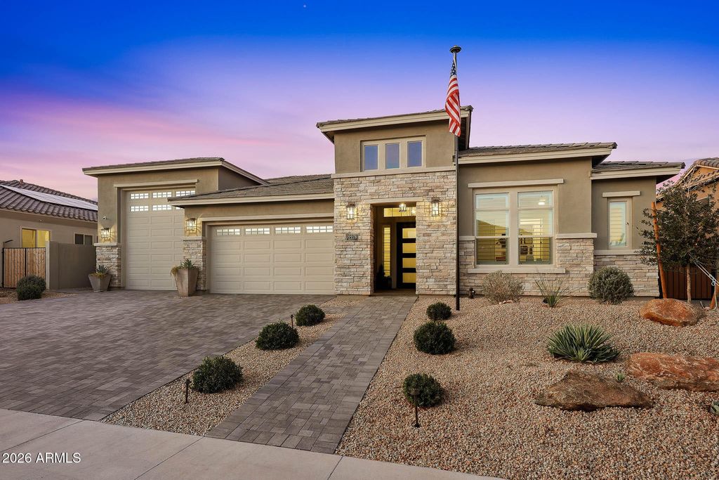 19978 W LUKE Avenue, Litchfield Park, AZ 85340