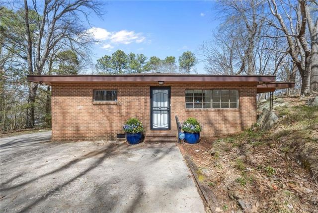 828 Martin Luther King Jr Drive, Asheboro, NC 27203