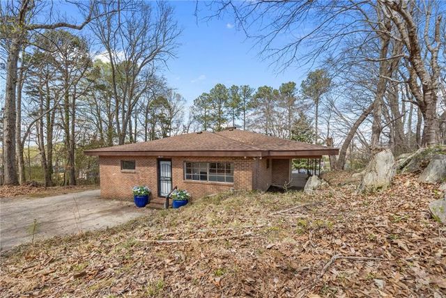 828 Martin Luther King Jr Drive, Asheboro, NC 27203