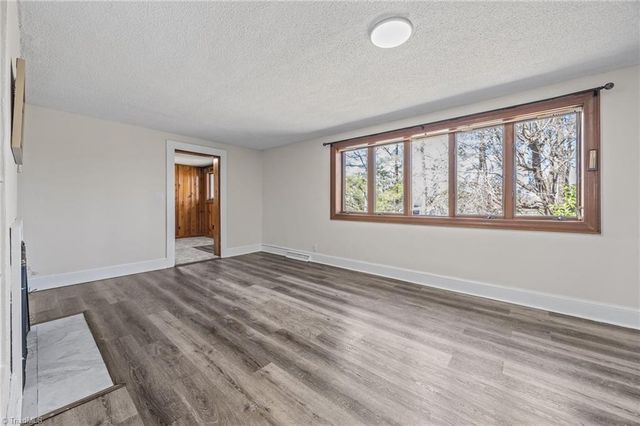 828 Martin Luther King Jr Drive, Asheboro, NC 27203