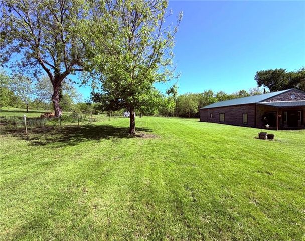 977 NW 1651 Road, Bates City, MO 64011