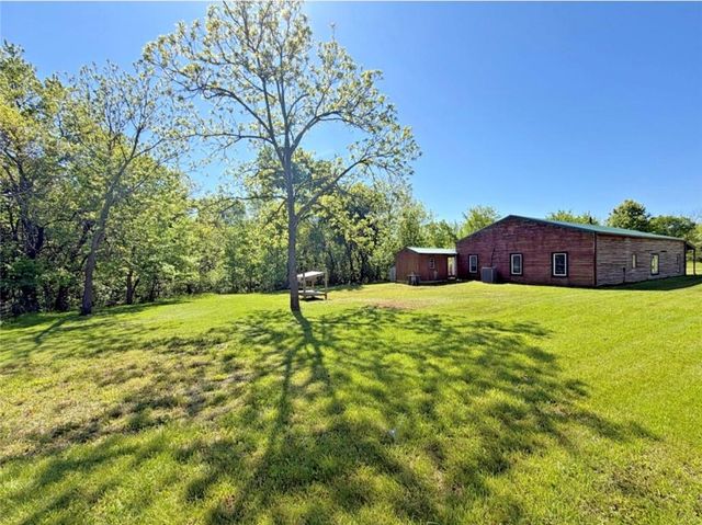 977 NW 1651 Road, Bates City, MO 64011