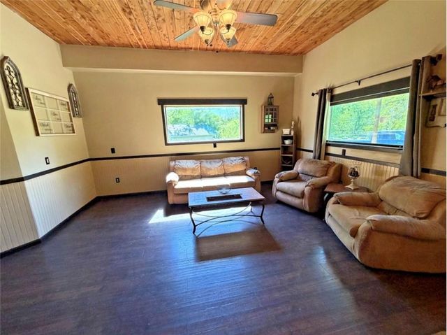 977 NW 1651 Road, Bates City, MO 64011