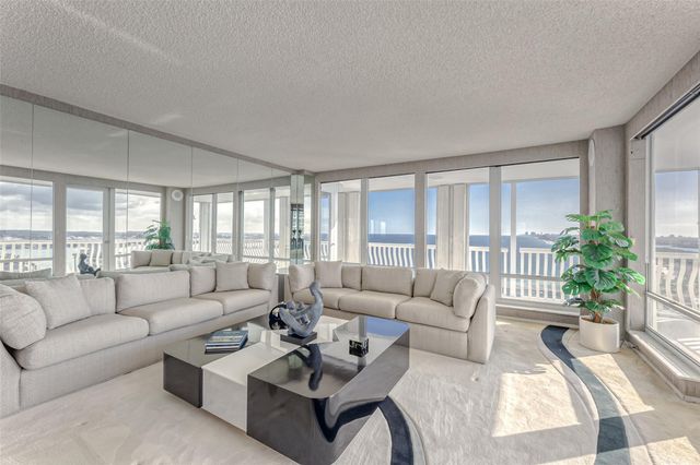 2200 S Ocean Ln 2202, Fort Lauderdale, FL 33316
