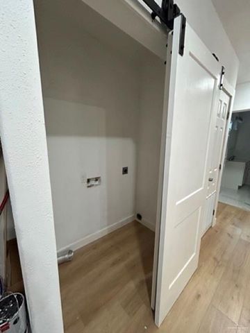 741 E Gem Avenue, Raymondville, TX 78580