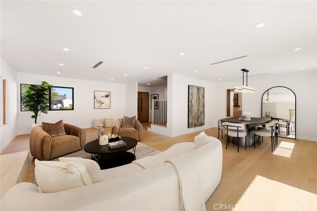 6035 Rod, Woodland Hills, CA 91367
