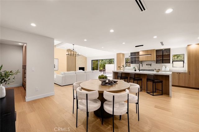 6035 Rod, Woodland Hills, CA 91367