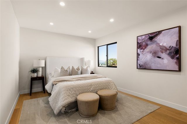 6035 Rod, Woodland Hills, CA 91367
