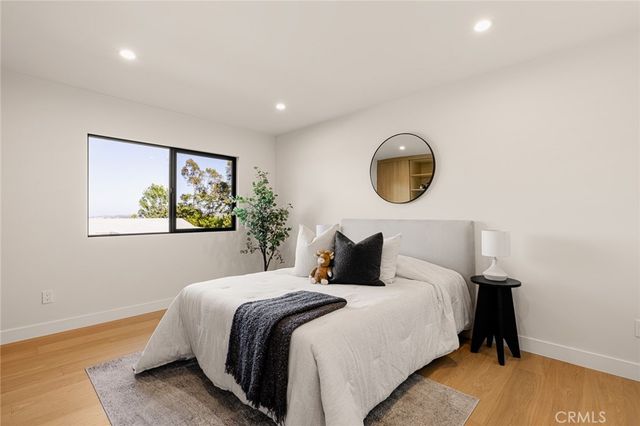 6035 Rod, Woodland Hills, CA 91367