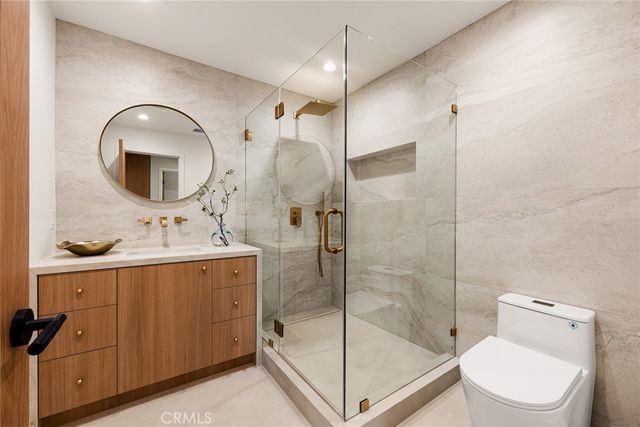 6035 Rod, Woodland Hills, CA 91367