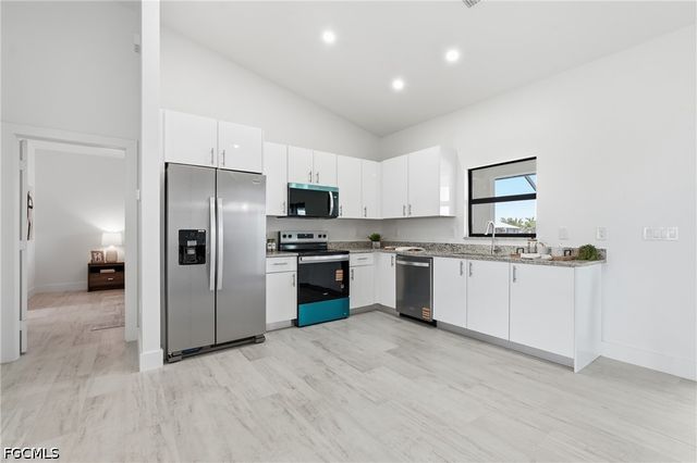 2210 NW 9th AVE, Cape Coral, FL 33993