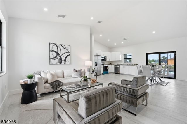 2210 NW 9th AVE, Cape Coral, FL 33993