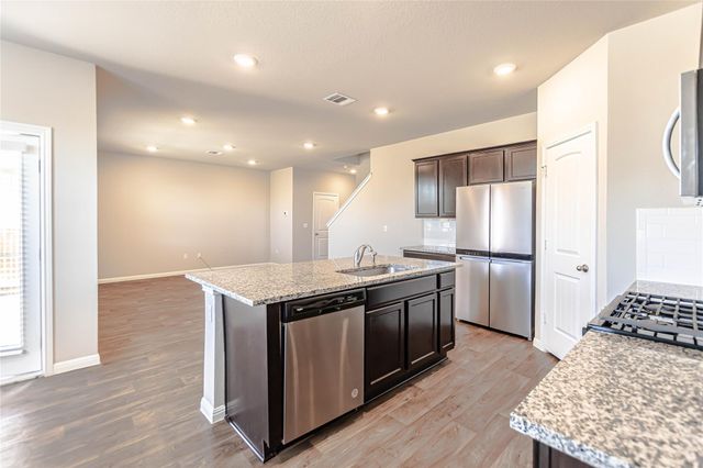 114 Mercer ST, Bastrop, TX 78602