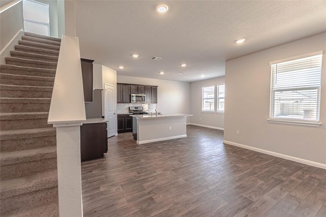 114 Mercer ST, Bastrop, TX 78602