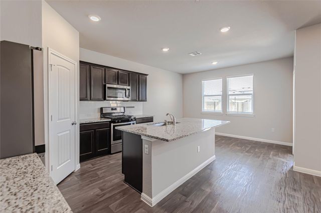 114 Mercer ST, Bastrop, TX 78602