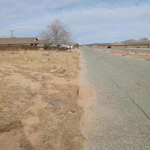Redwood Boulevard, California City, CA 93505