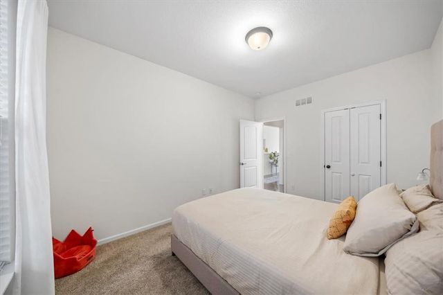 9047 Meadow View Drive, Lenexa, KS 66227