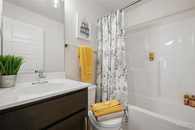 840 Dogwood Way, Hillsboro, MO 63050