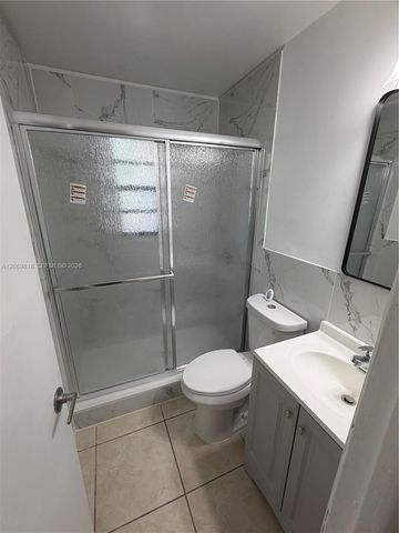 613 NW 5 CT, Hallandale Beach, FL 33009
