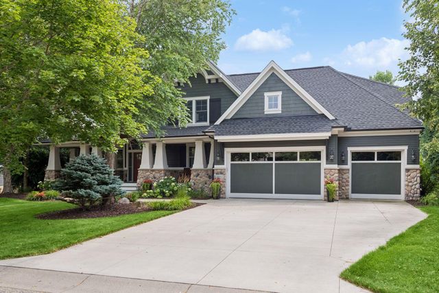 10921 Bentwater Lane, Woodbury, MN 55129