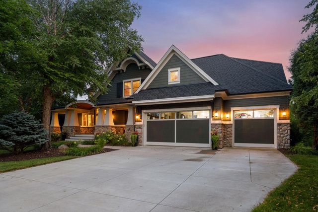 10921 Bentwater Lane, Woodbury, MN 55129