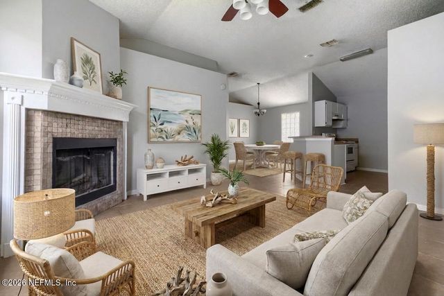 1281 INDEPENDENCE Drive, Orange Park, FL 32065