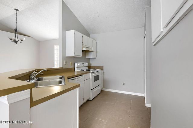 1281 INDEPENDENCE Drive, Orange Park, FL 32065