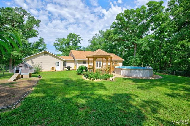 2101 Deer Run Meadows, Troy, MO 63379